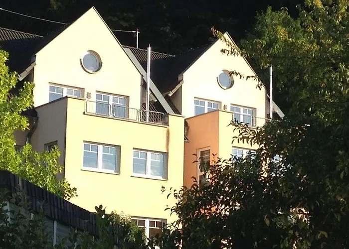 Moselschoen Comfortable * ブローデンバッハ