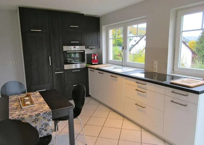 別荘 Moselschoen Comfortable ブローデンバッハ